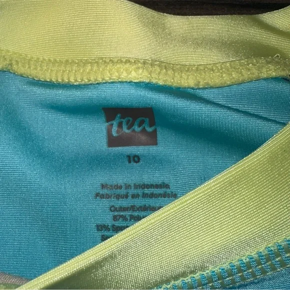 Tea Collection Rashguard - Picture 4 of 4